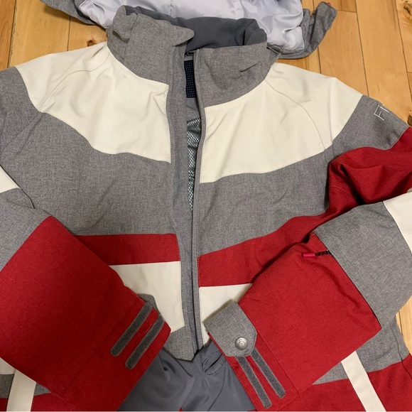 Firefly Snow Jacket - Picture 4 of 14